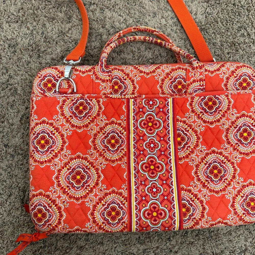 Vera Bradley Retired Paprika Quilted Laptop Messenger Bag Floral Hard Case
